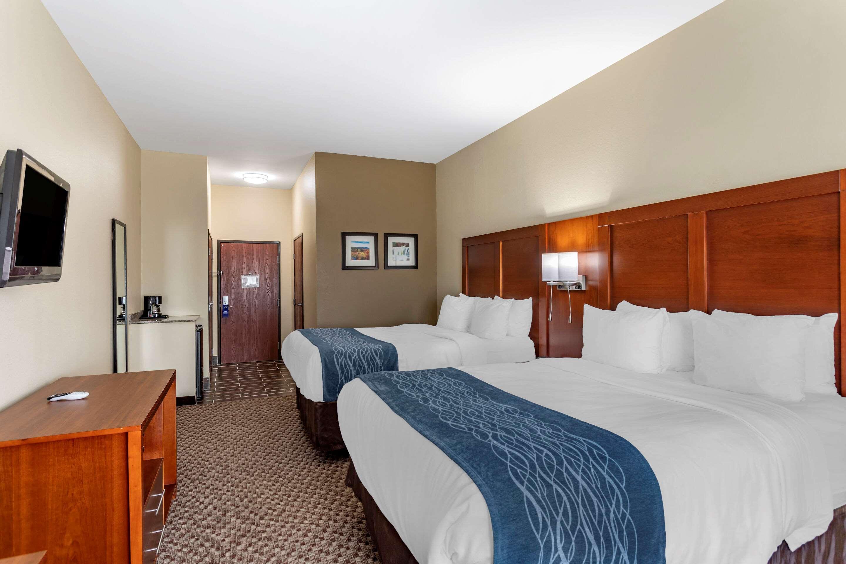 Comfort Inn & Suites Carbondale University Area Екстериор снимка